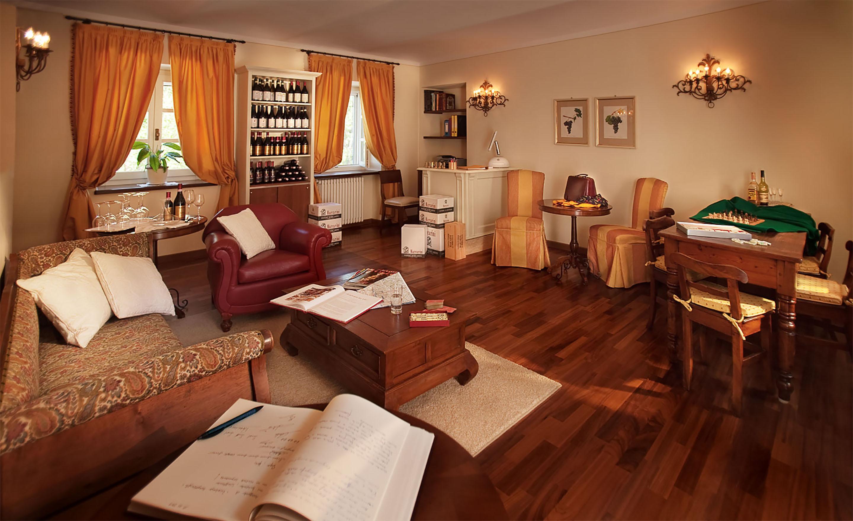 Marcarini Agriturismo Neviglie Zewnętrze zdjęcie