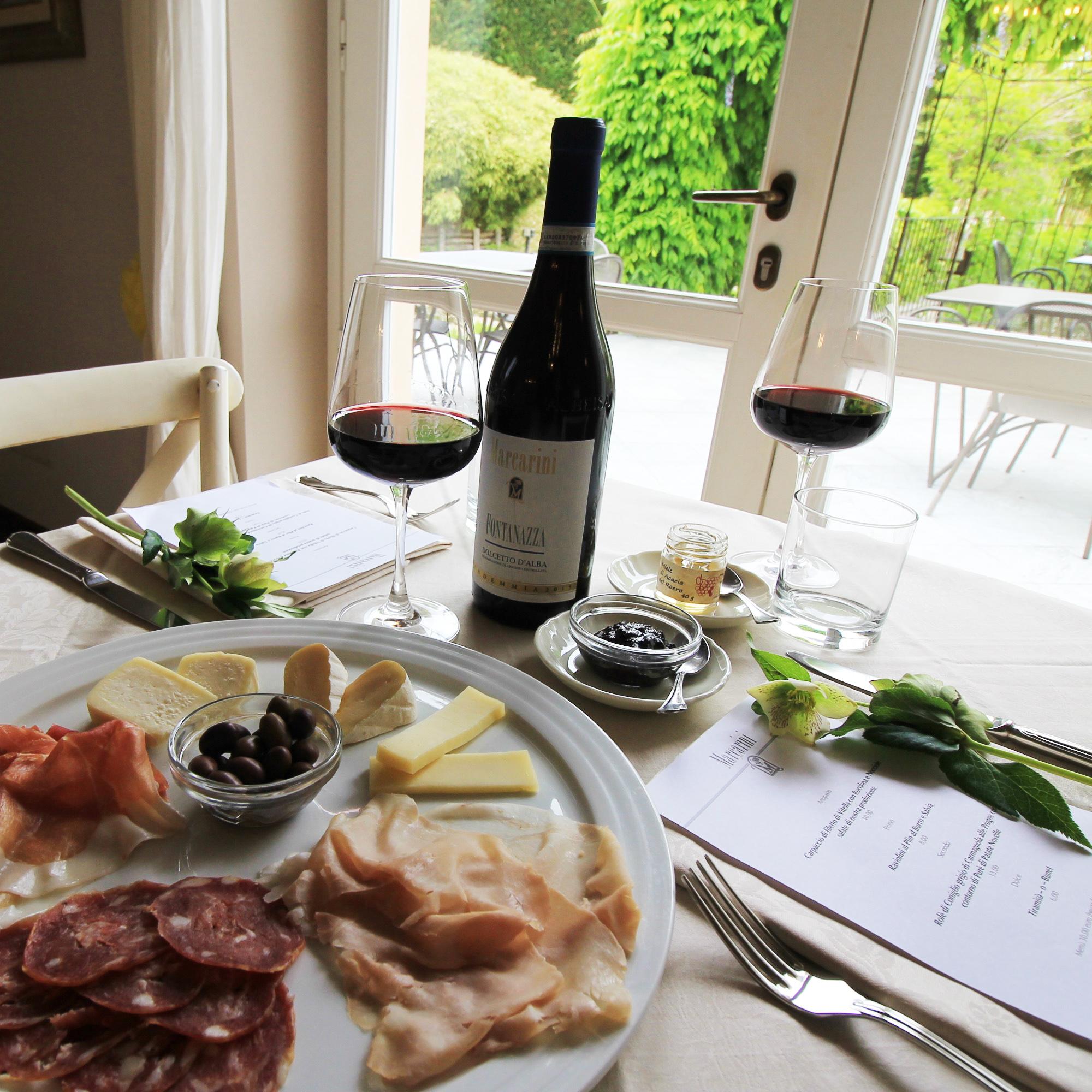 Marcarini Agriturismo Neviglie Zewnętrze zdjęcie
