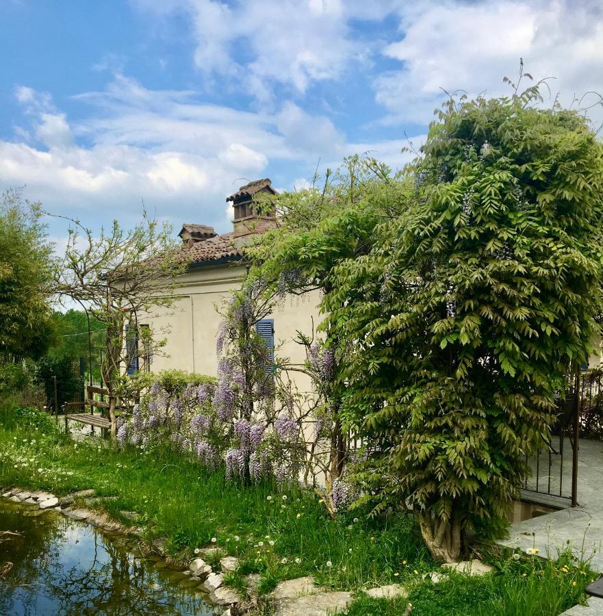 Marcarini Agriturismo Neviglie Zewnętrze zdjęcie